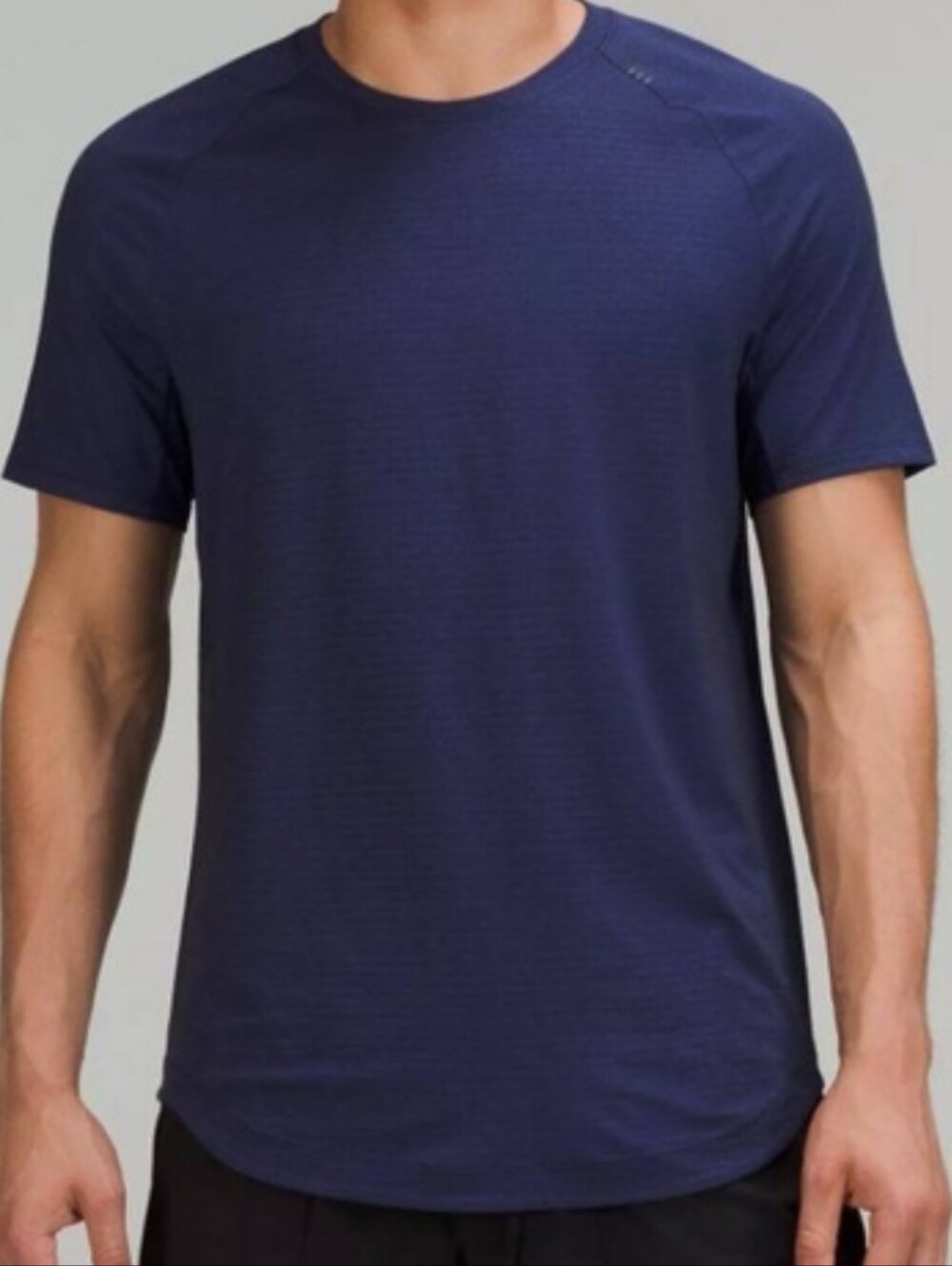 Lululemon Men’s Dark Blue Drysense Short-sleeve Training Shirt XL